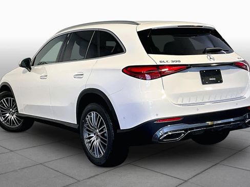 New 2026 Mercedes-Benz GLC 300 4MATIC image 3