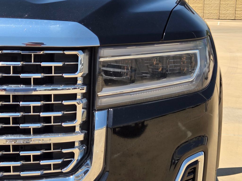 Used 2023 GMC Acadia Denali FWD image 34