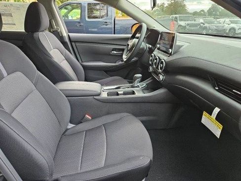 Certified 2025 Nissan Sentra SV FWD image 25