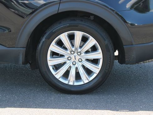 Used 2022 Ford Explorer Limited w/ Equipment Group 301A RWD image 21