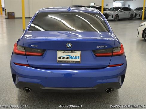 Used 2020 BMW 330i xDrive Sedan w/ M Sport Package AWD/4WD image 11