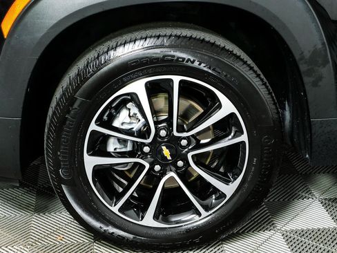 Certified 2025 Chevrolet TrailBlazer LT AWD/4WD image 34