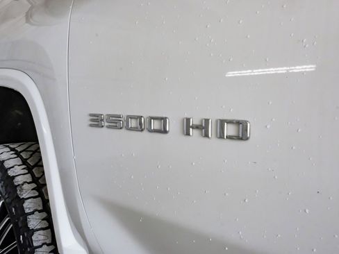 Used 2025 Chevrolet Silverado 3500 W/T AWD/4WD image 43