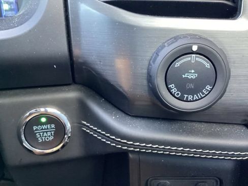 Used 2024 Ford F150 Lightning Platinum AWD/4WD image 38