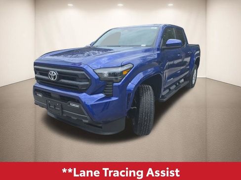 Used 2025 Toyota Tacoma SR5 image 10