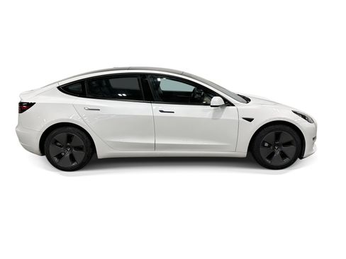 Certified 2023 Tesla Model 3 Standard Range RWD image 7