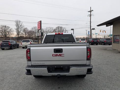 Used 2017 GMC Sierra 1500 SLT w/ SLT Premium Package image 8