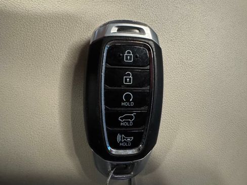 Used 2020 Hyundai Palisade Limited AWD/4WD image 16