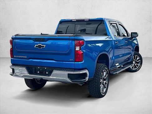 Used 2022 Chevrolet Silverado 1500 LT w/ Leather Package RWD image 2