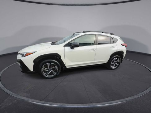 Used 2024 Subaru Crosstrek 2.0i Premium image 4