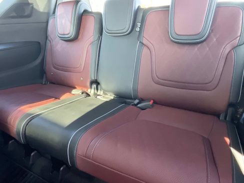 Certified 2025 INFINITI QX80 Autograph image 11