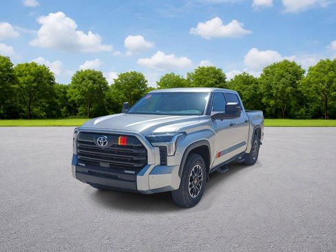 New 2026 Toyota Tundra SR5 image 3