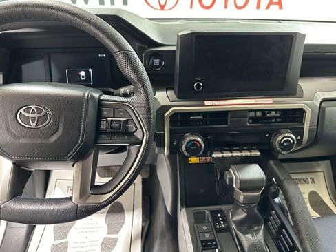 Used 2025 Toyota Tacoma SR5 image 26
