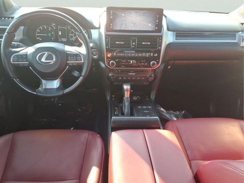 Used 2022 Lexus GX 460 Luxury w/ Accessory Package AWD/4WD image 14