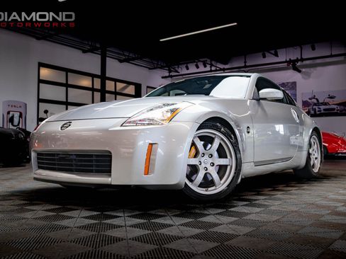 Used 2003 Nissan 350Z Track image 5