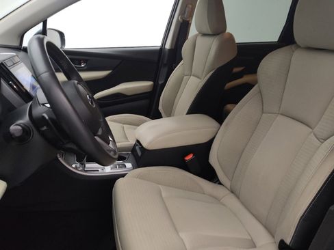 Used 2019 Subaru Ascent Premium image 17