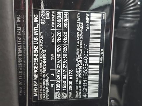 Certified 2025 Mercedes-Benz GLE 350 4MATIC w/ AMG Line Exterior image 15