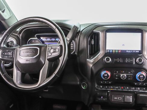 Used 2023 GMC Sierra 2500 Denali w/ Denali Ultimate Package AWD/4WD image 18