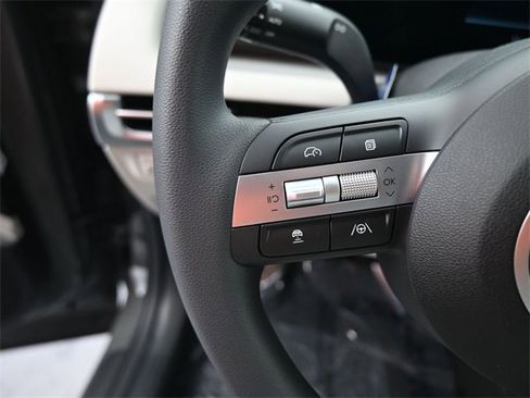 New 2026 Hyundai Tucson SEL image 17