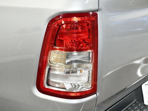 Used 2019 RAM 1500 Big Horn image 60