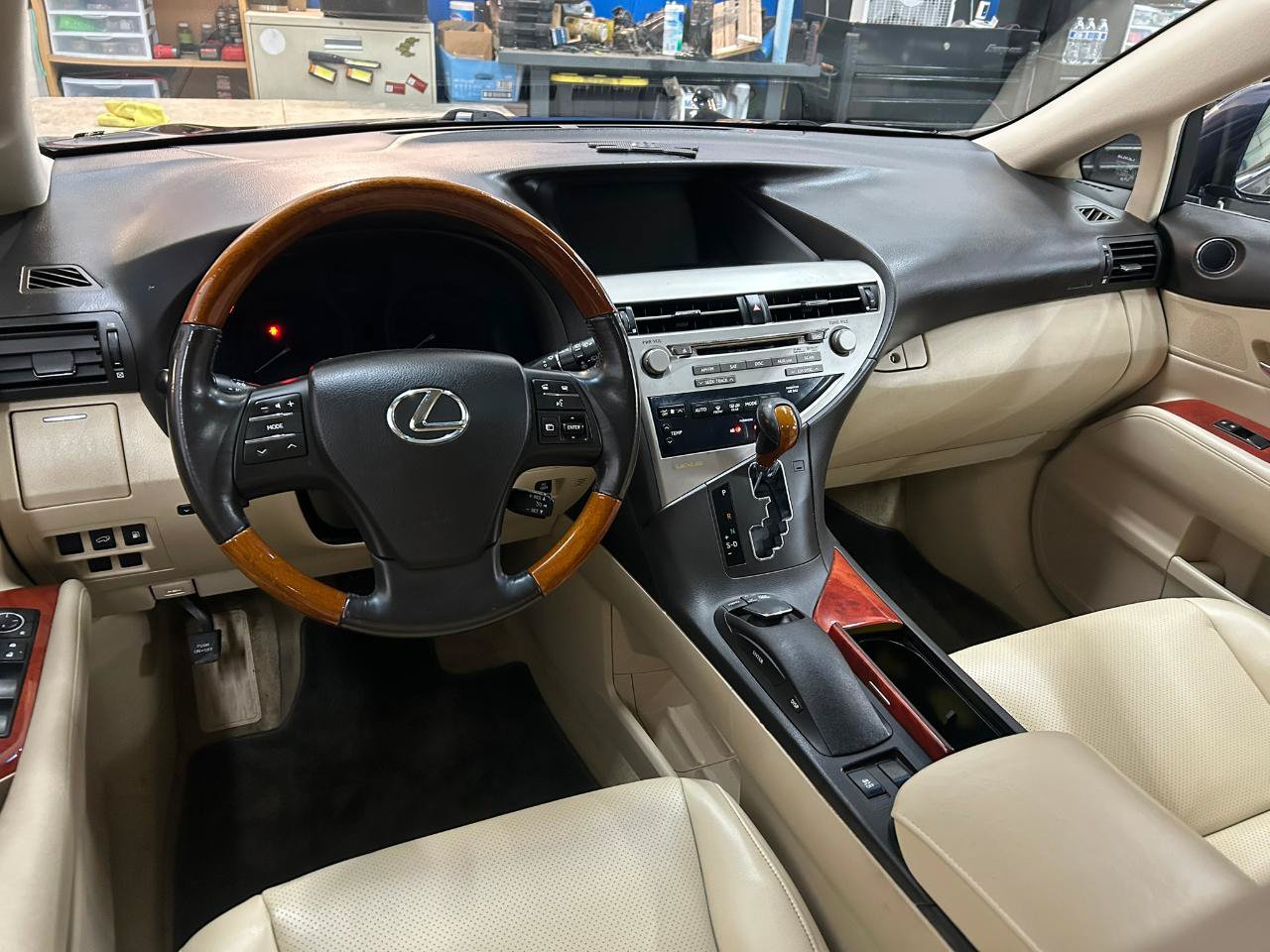 Used 2010 Lexus RX 450h AWD image 18