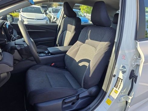 Used 2025 Toyota Camry LE image 13