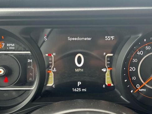 Certified 2026 Jeep Gladiator Overland AWD/4WD image 25