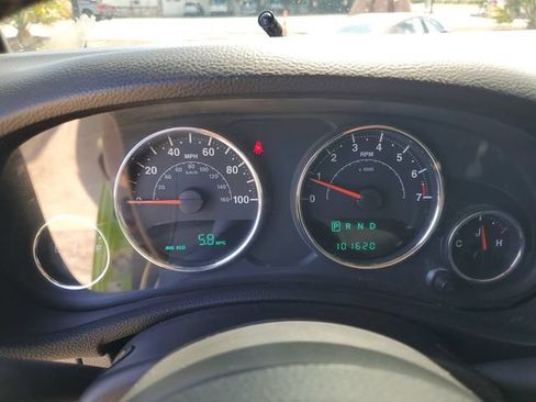Used 2013 Jeep Wrangler Unlimited Sahara w/ Trailer Tow Group AWD/4WD image 17