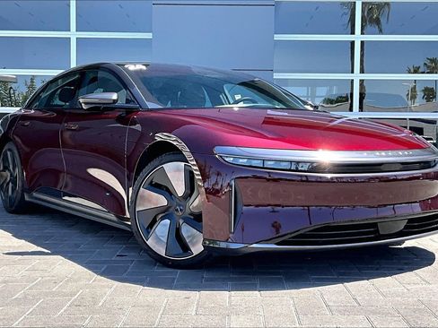 Used 2024 Lucid Air Touring AWD/4WD image 3