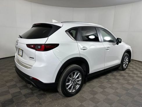 Used 2023 MAZDA CX-5 AWD 2.5 S w/ Select Package image 3