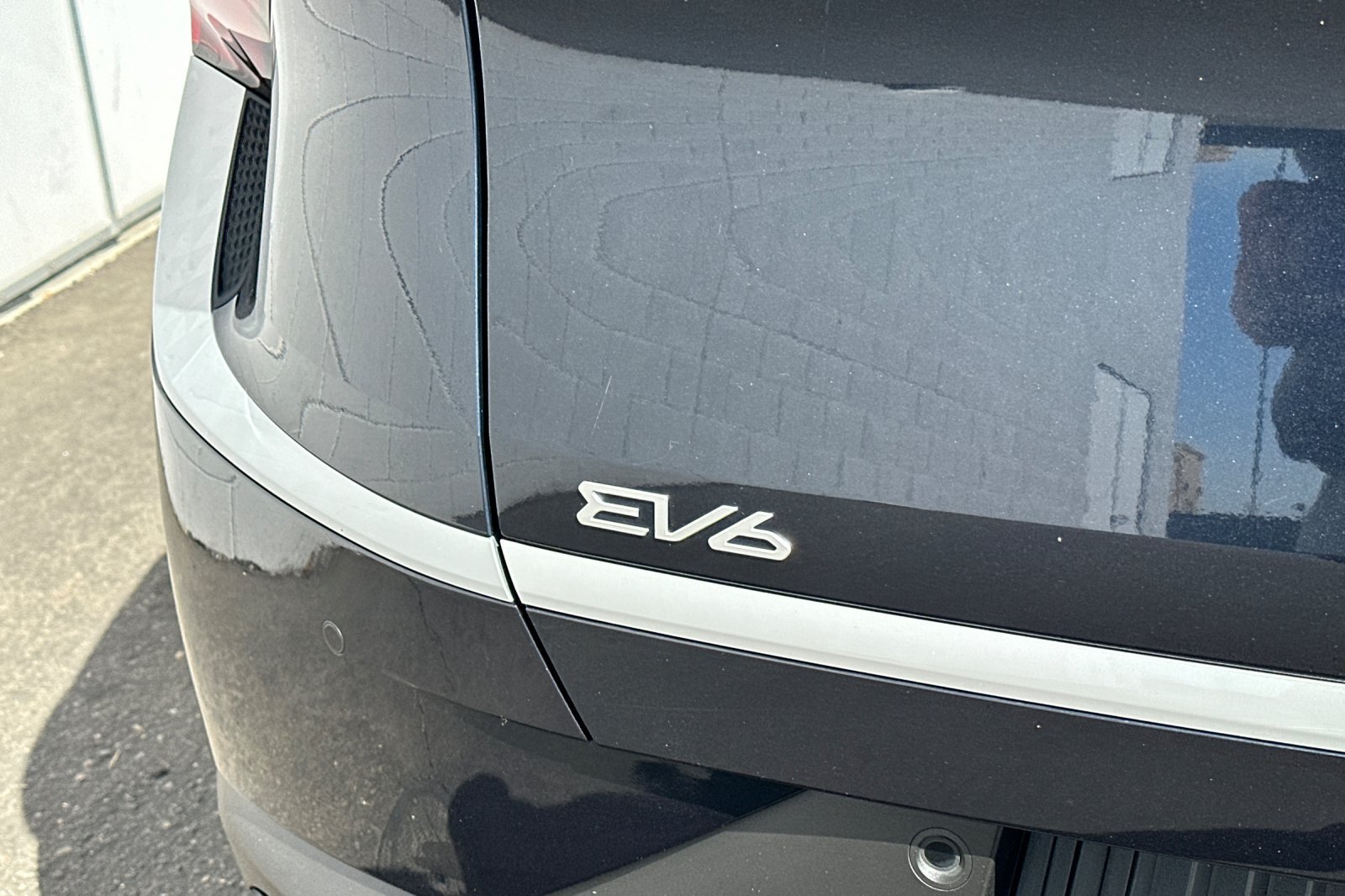 Certified 2024 Kia EV6 Light RWD image 33