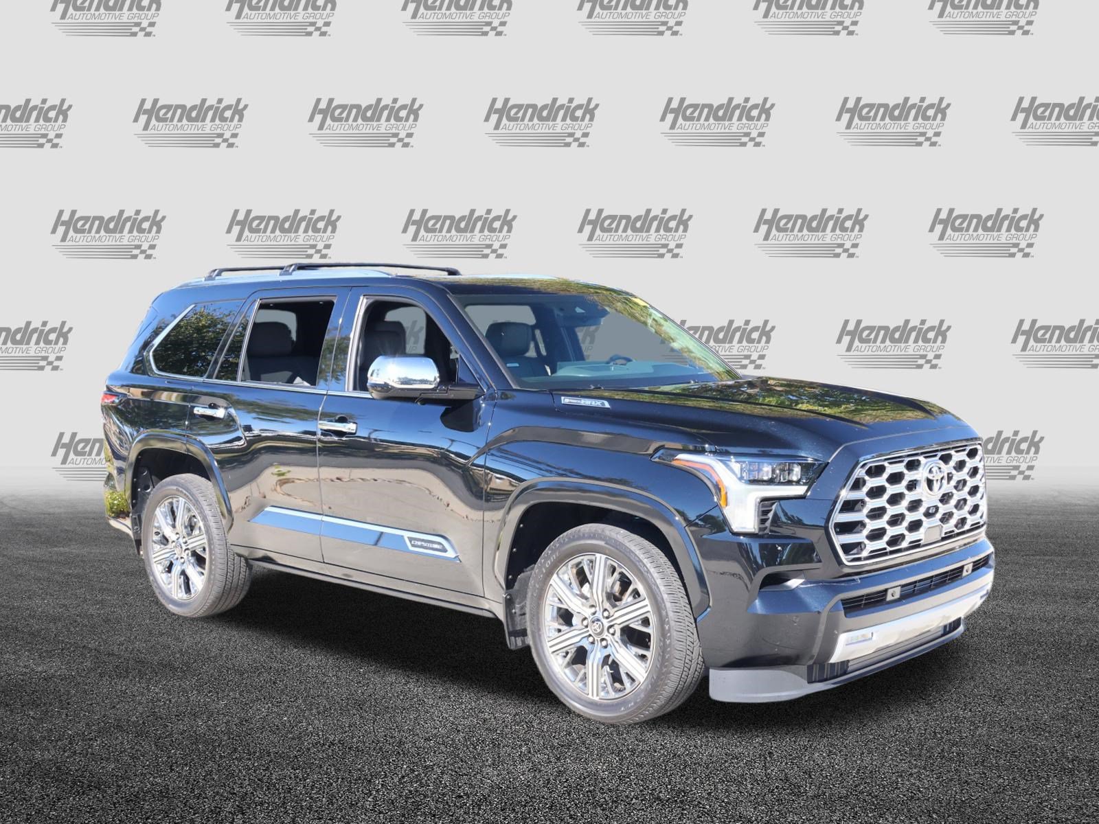 Used 2026 Toyota Sequoia Capstone AWD/4WD image 2