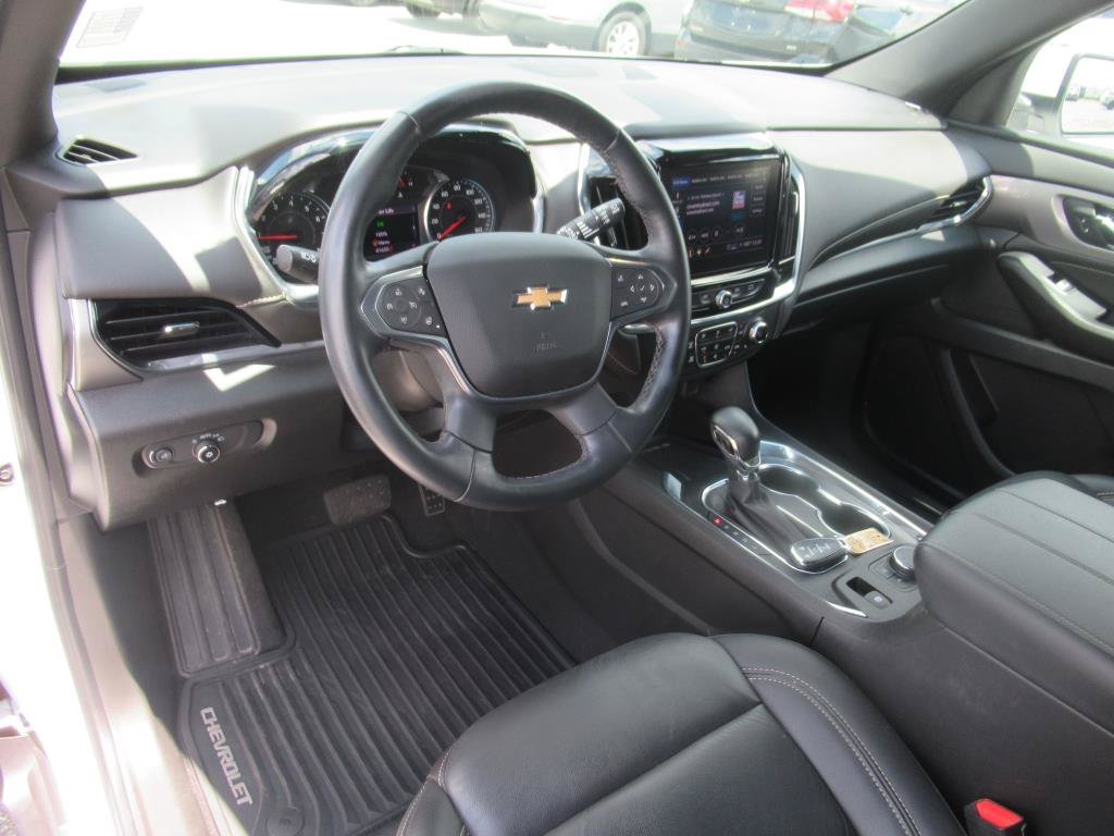 Certified 2023 Chevrolet Traverse LT FWD image 15