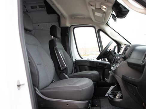 Used 2023 RAM ProMaster 2500 image 10