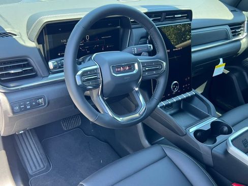 New 2027 GMC Terrain Elevation w/ Elevation Premium Package AWD/4WD image 13