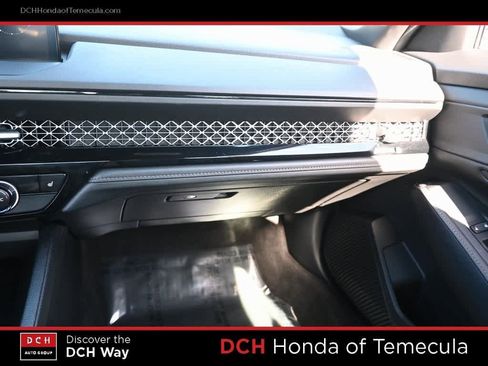 Used 2023 Honda Accord Sport image 14