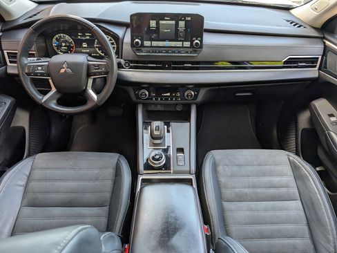 Used 2023 Mitsubishi Outlander SE FWD image 27
