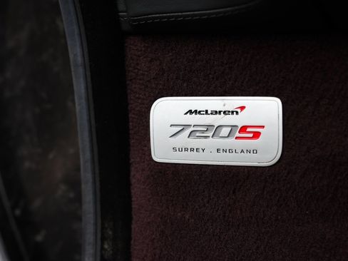 Used 2018 McLaren 720S Performance image 28