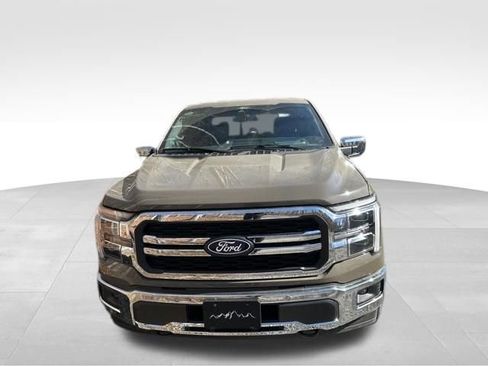 Used 2025 Ford F150 Lariat w/ Equipment Group 502A High image 7