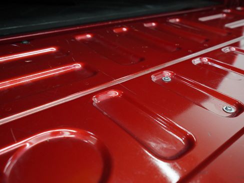 Used 2019 Ford F150 XLT w/ Equipment Group 302A Luxury AWD/4WD image 18