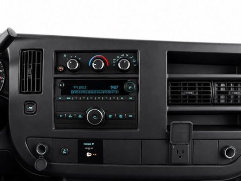 Used 2025 GMC Savana 2500 w/ Driver Convenience Package RWD image 29