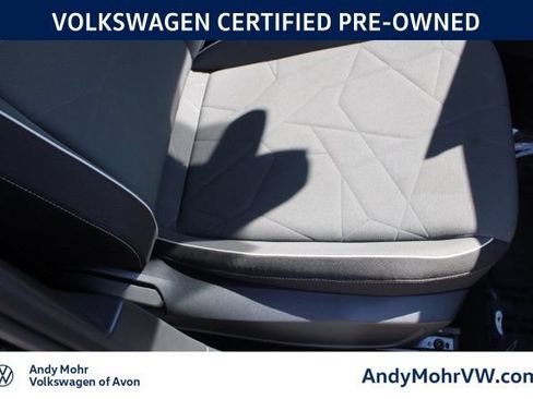 Used 2026 Volkswagen Jetta Sport FWD image 19