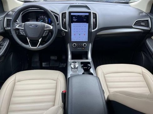Certified 2022 Ford Edge SEL w/ Convenience Package image 15