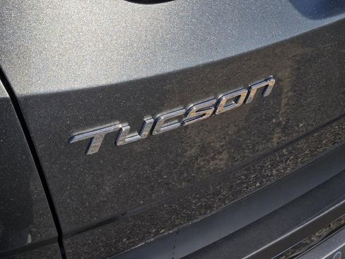 Used 2022 Hyundai Tucson Limited w/ Cargo Package image 7