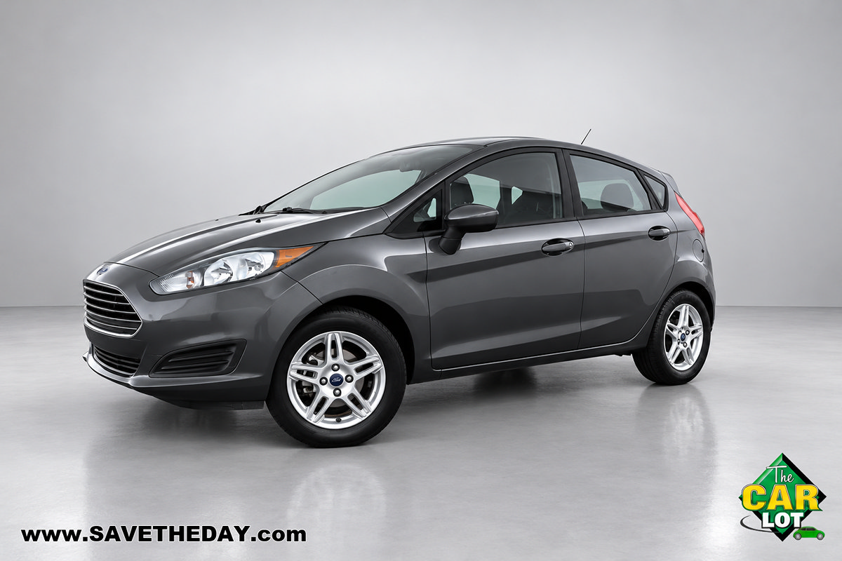Used 2019 Ford Fiesta SE FWD image 2