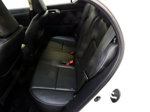 Used 2016 Lexus CT 200h FWD image 10