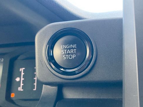 Used 2024 Toyota Tacoma SR RWD image 19
