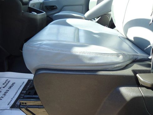 Used 2018 Ford Transit 250 138 image 22