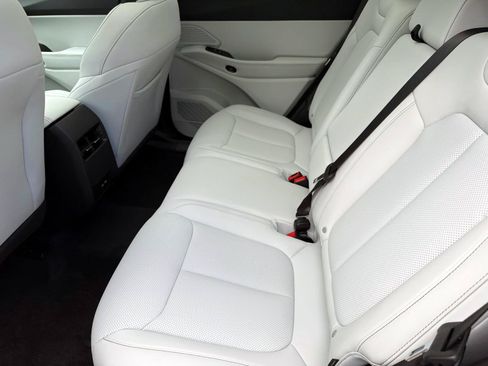 New 2026 Jeep Cherokee Limited AWD/4WD image 6