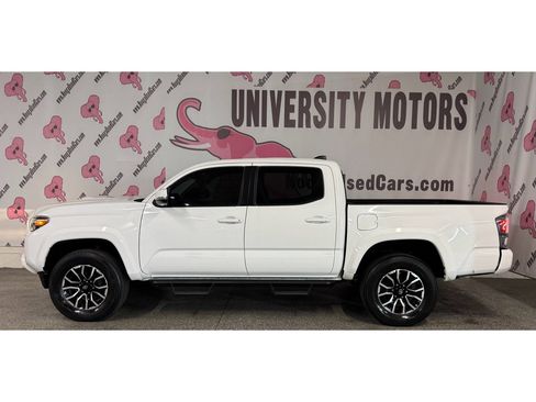 Used 2020 Toyota Tacoma TRD Sport w/ TRD Premium Sport Package RWD image 8